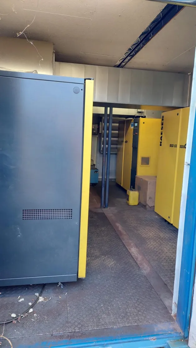 Kompressor Anlage 3x Kaeser BSD 83 in zwei Containern Bild 2