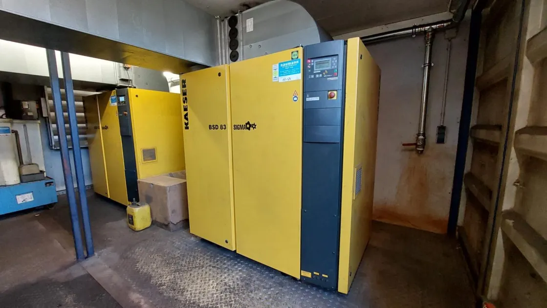 Kompressor Anlage 3x Kaeser BSD 83 in zwei Containern Bild 3